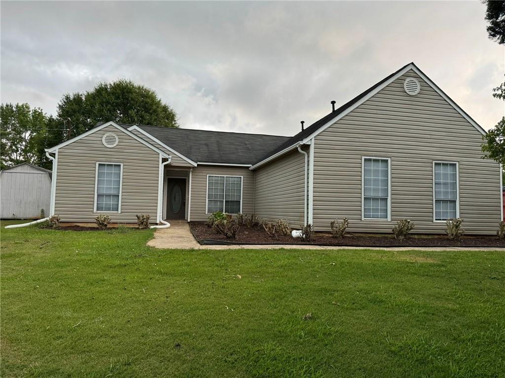 Darby Dr, Newnan, GA 30263
