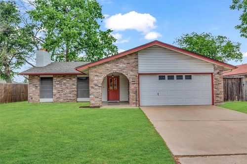 10302 Timbercrest Ln, Austin, TX, 78750-1718 | Card Image