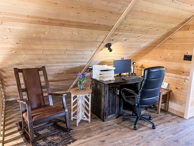 20133 Twp Rd 832, House other with 3 bedrooms, 2 bathrooms and null parking in St Isidore AB | Image 25