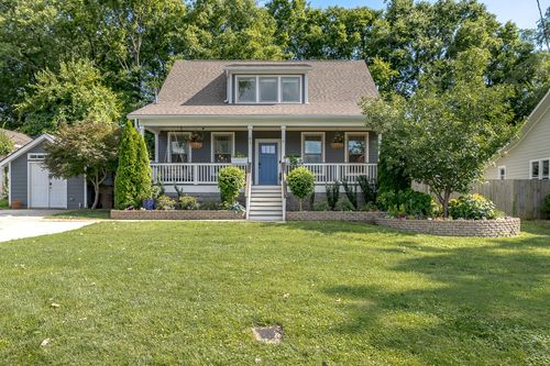 97 Peachtree St, Nashville, TN, 37210-5051 | Card Image