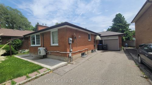 83 Denison Ave, Brampton, ON, L6X1E9 | Card Image
