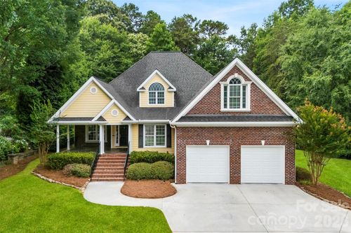 100 Jason Dr, Kings Mountain, NC, 28086-2685 | Card Image