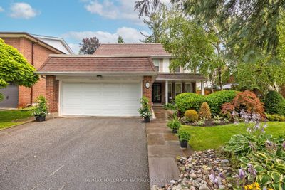 21 Tarbert Rd, House other with 5 bedrooms, 4 bathrooms and 6 parking in North York ON | Image 1