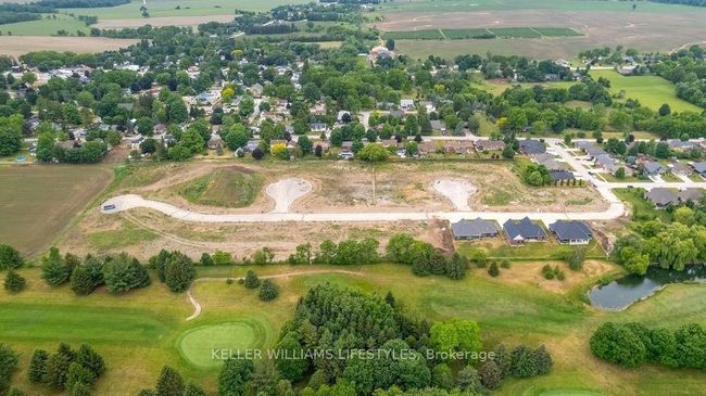 52 E Glen Dr, House other with 3 bedrooms, 3 bathrooms and 3 parking in Arkona ON | Image 39