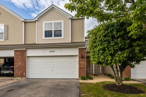 15340 Kenmare Cir, Manhattan, IL, 60442-1442 | Card Image