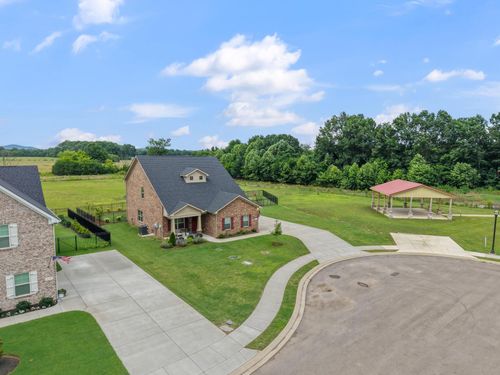 611 Hawkeye Ct, Eagleville, TN, 37060-2003 | Card Image