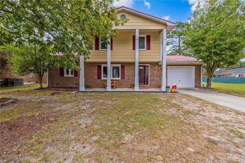 7304 Navarro St, Fayetteville, NC, 28314-5289 | Card Image