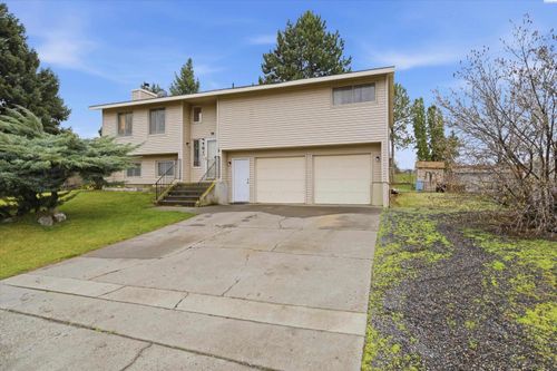 4701 W 14th Ave, Kennewick, WA, 99338-1721 | Card Image