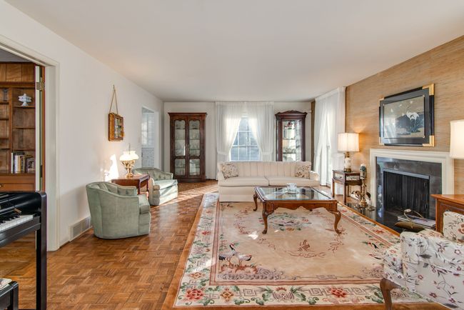 253 Lakeland St, House other with 5 bedrooms, 5 bathrooms and null parking in Grosse Pointe MI | Image 7