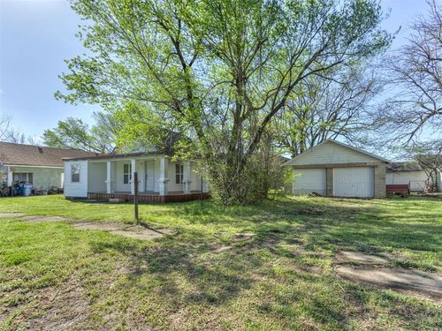 509 Cherry St, Cushing, OK, 74023-4031 | Card Image