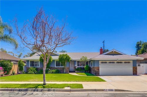1332 Carew St, San Dimas, CA, 91773-2302 | Card Image