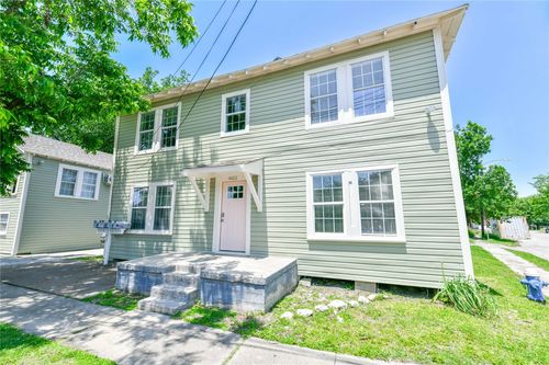 4611 Schroeder St, Houston, TX, 77011-2033 | Card Image