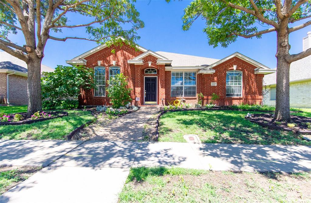 1221 Marina Court, For Rent in Lewisville Zoocasa