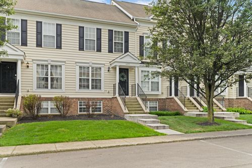 6295 Hares Ear Dr, Columbus, OH, 43230-6448 | Card Image