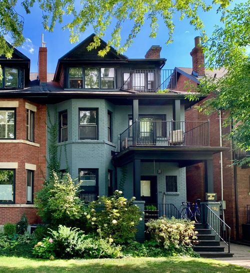 6-108 Admiral Rd, Toronto, ON, M5R2L6 | Card Image