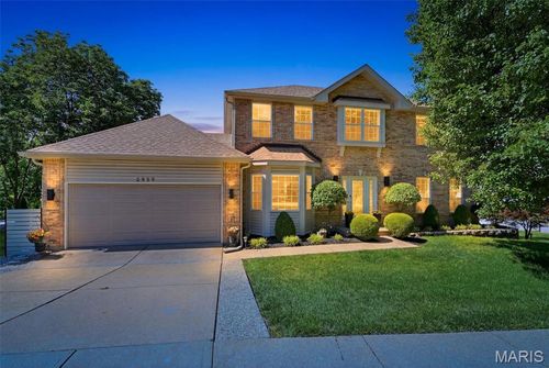 2858 Championship Blvd, Oakville, MO, 63129-5269 | Card Image