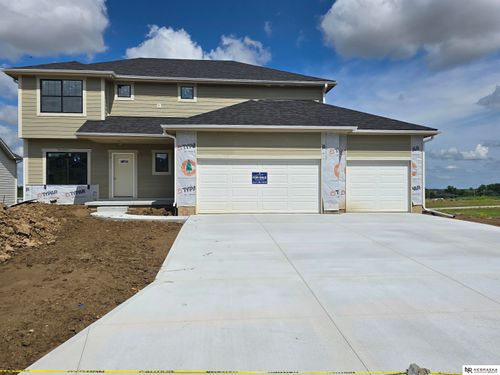 11003 N 159th Ave, Bennington, NE, 68007-5211 | Card Image