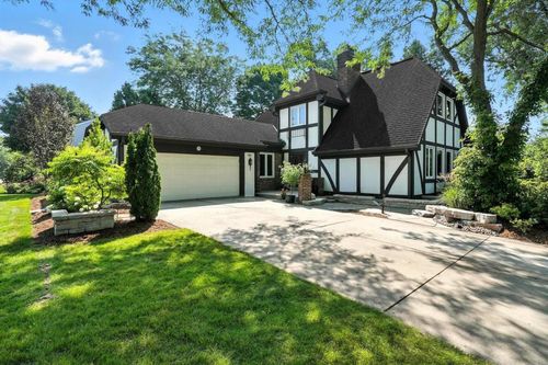 1908 Bobolink Ave, Grafton, WI, 53024-2548 | Card Image