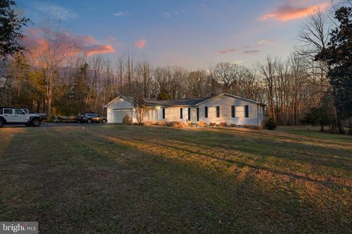 6159 Fishers Station Rd, LOTHIAN, MD, 20711-9718 | Card Image