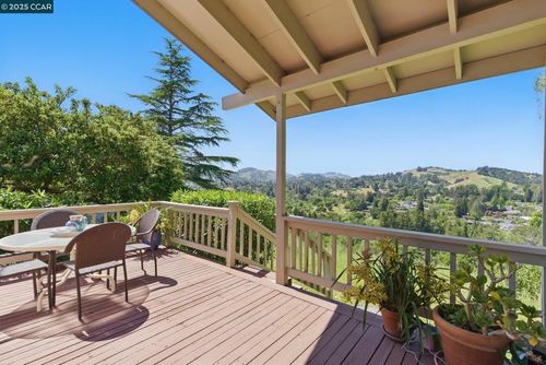 117 Alta Mesa Ct, Moraga, CA, 94556-2011 | Card Image