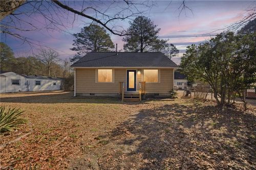 185 George Washington Hwy S, Chesapeake, VA, 23323-1707 | Card Image