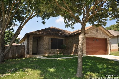 16535 Blanco Ky, San Antonio, TX, 78247-5652 | Card Image