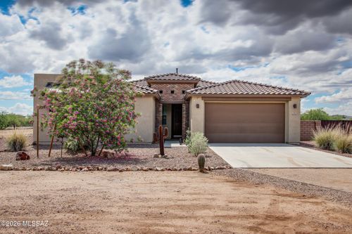 16001 N Columbus Blvd, Tucson, AZ, 85739-9709 | Card Image