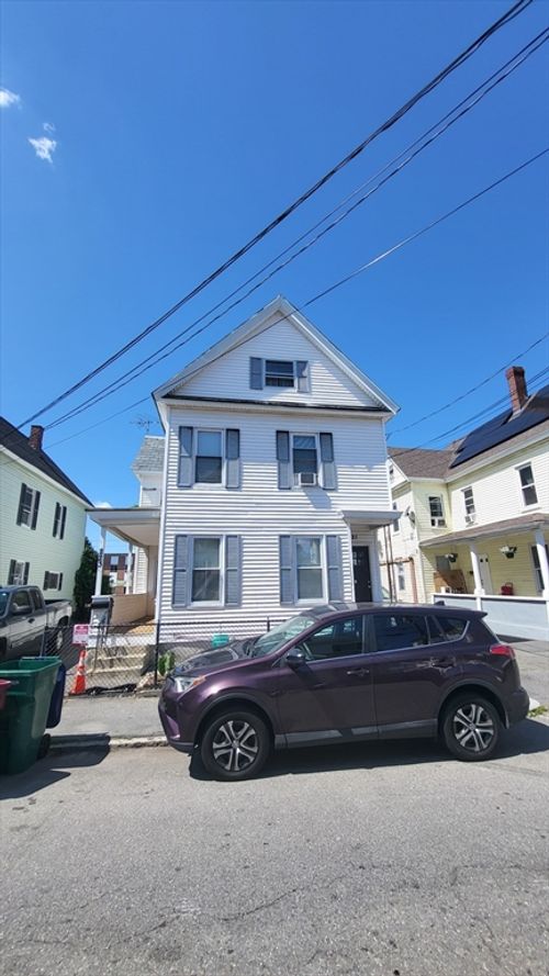 223-223 Concord St, Lowell, MA, 01852-2704 | Card Image