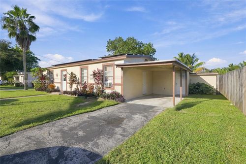 1813 E River Dr, Margate, FL, 33063-2338 | Card Image