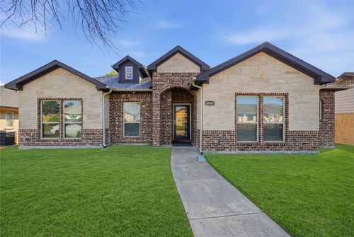 4909 Collingwood Dr, Garland, TX, 75043-3420 | Card Image
