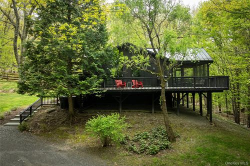 1 Van Bueran Drive, Hillsdale, NY, 12516 | Card Image