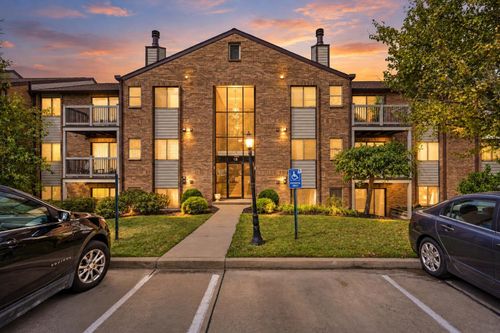 3-18 Woodland Hills Dr, Southgate, KY, 41071-2969 | Card Image