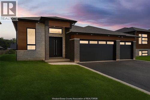 8343 Annie Ave, Mcgregor, ON, N0R1J0 | Card Image