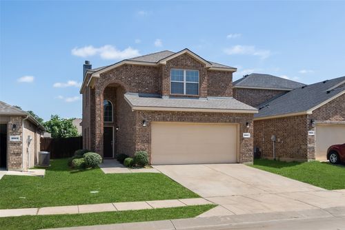 8917 Tenderfoot Ln, Aubrey, TX, 76227-1685 | Card Image