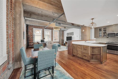 apt-4a-204 Travis St, Houston, TX, 77002-1775 | Card Image