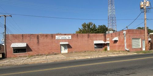 418 W Main St, El Dorado, AR, 71730-5710 | Card Image