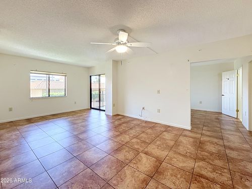 c304-10330 W Thunderbird Blvd, Sun City, AZ, 85351-3040 | Card Image