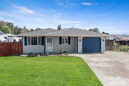 307 Brown St, Orting, WA, 98360-9491 | Card Image