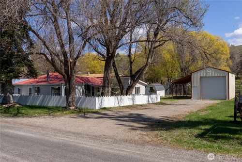 274 Corral St, Winthrop, WA, 98862-9166 | Card Image