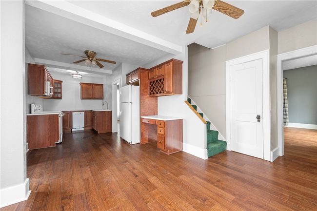 457 Pine St, House other with 3 bedrooms, 1 bathrooms and 2 parking in Hookstown PA | Image 14