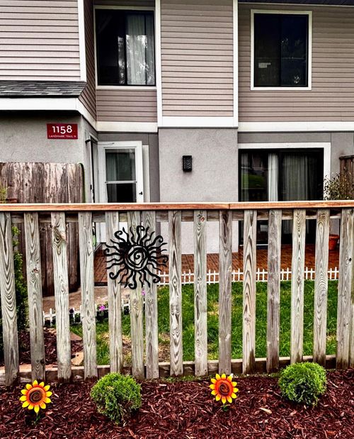 1158 Landmark Trl N, Hopkins, MN, 55343-7910 | Card Image