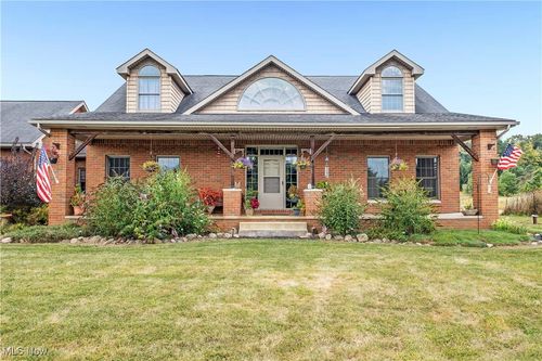 1100 E Bayton St, Alliance, OH, 44601-8820 | Card Image