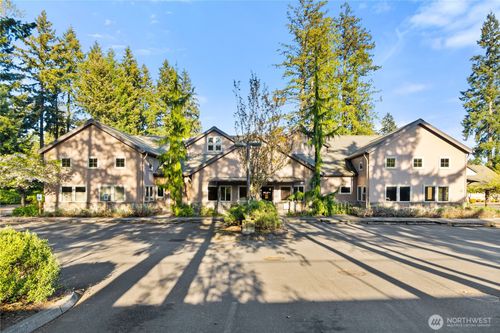 3912 Martin Way E, Olympia, WA, 98506-5220 | Card Image