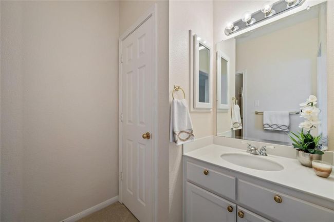 2510 Pebble Stream Ct, House other with 4 bedrooms, 4 bathrooms and 3 parking in Kingwood TX | Image 36