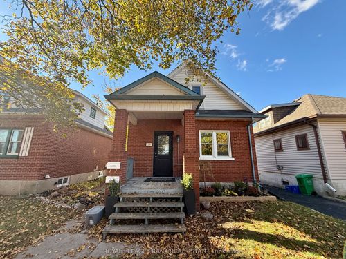 main-floor-1201 Kenneth Ave, Peterborough, ON, K9J5P8 | Card Image