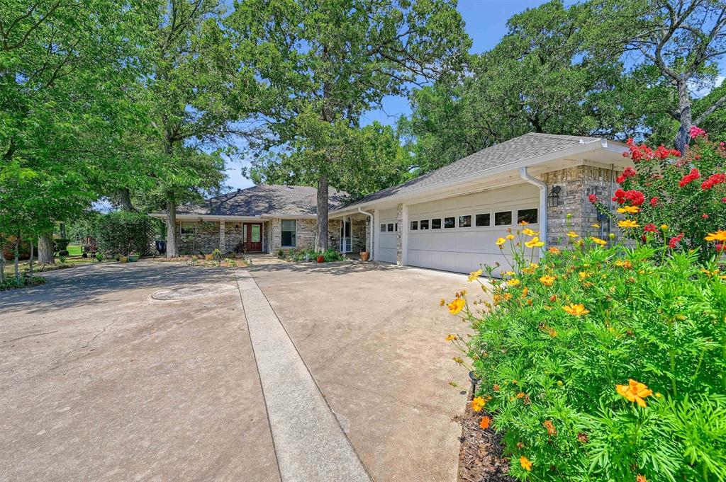 Modoc Trl, Gainesville, TX 76240