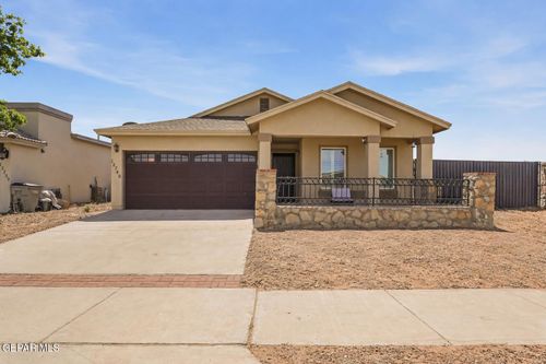 12748 Tre Maximiliano Ave, El Paso, TX, 79938-8292 | Card Image