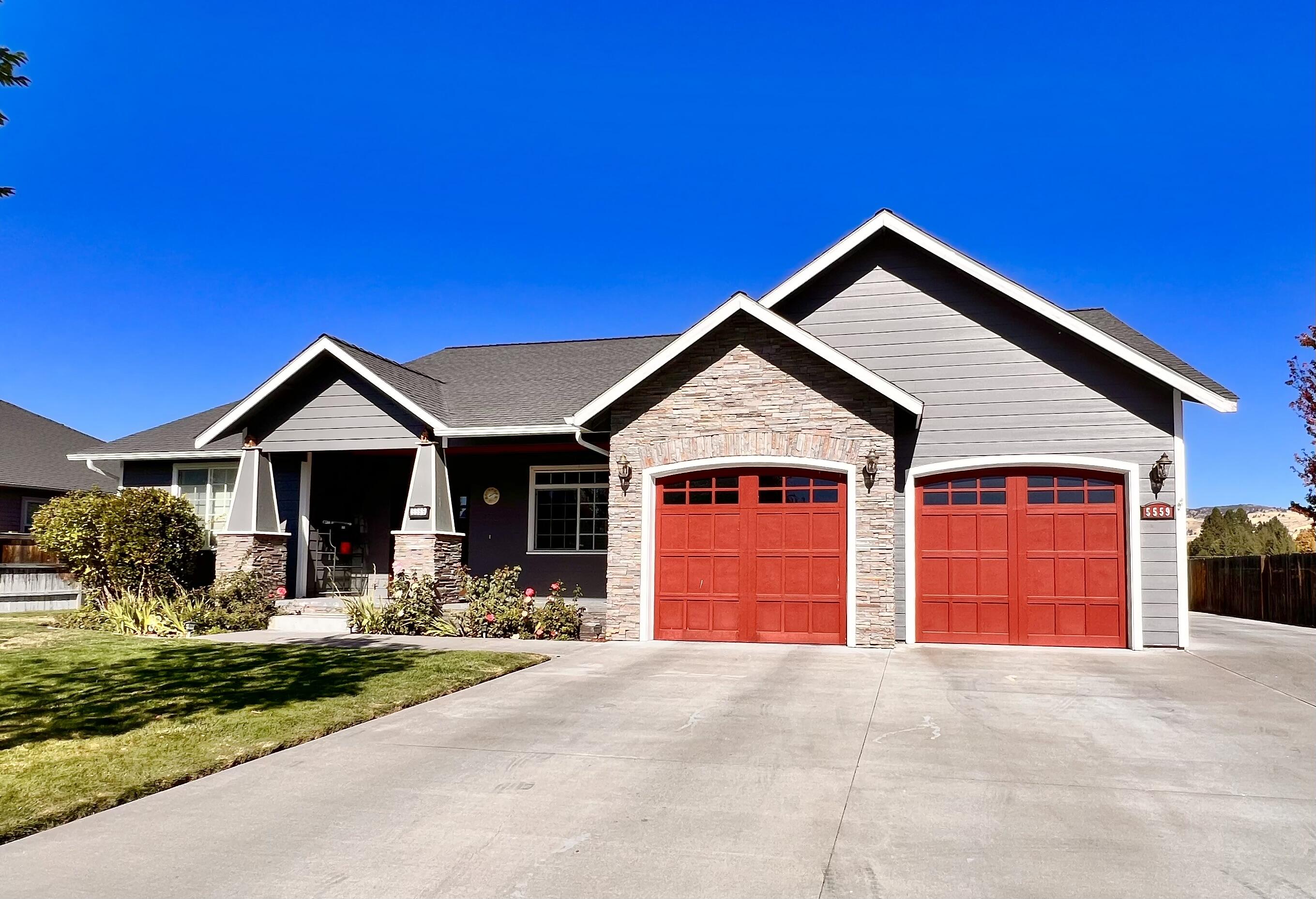 Sturdivant Ave, Klamath Falls, OR 97603