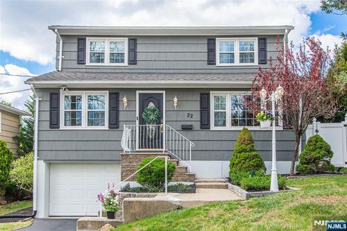 22 Elmwood Rd, Verona, NJ, 07044-2551 | Card Image