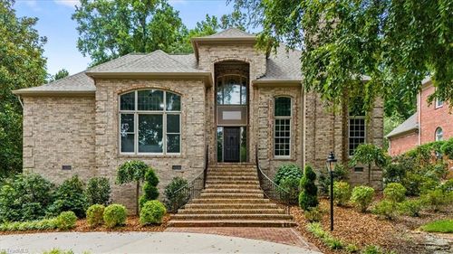 3300 Forsyth Dr, Greensboro, NC, 27407-7257 | Card Image